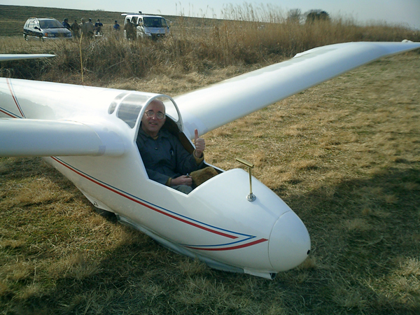 Helmut Morsbach in Minimoa Cockpit {5.8.2026}
