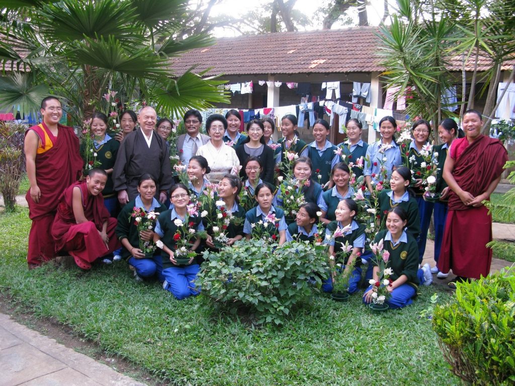 24. November 2008 in Indien mit den Kindern des Waisenhauses