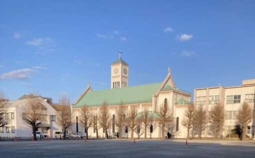 Salesianer Kirche in Himonya_cut